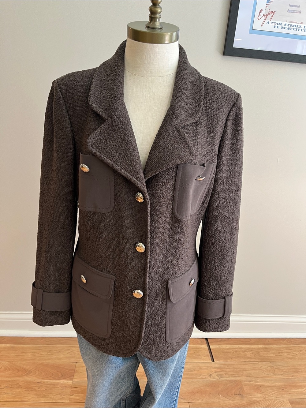 St. John knit greyish / taupe Tailored silver Button Jacket size 12